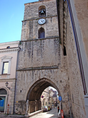 Torre-campanaria-Isernia